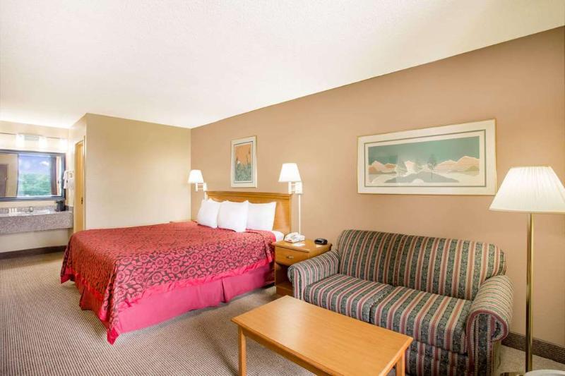Days Inn By Wyndham Clinton - Laurens I-26 Eksteriør billede